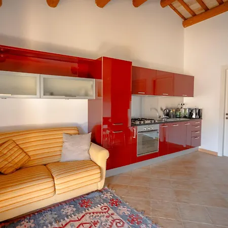 Immersa Nel 2 Apartment *